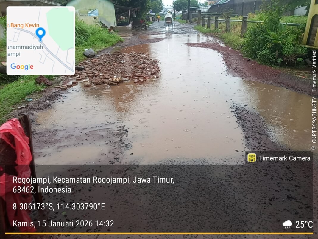 Jalan di Dusun Pancoran Rogojampi Banyuwangi Amburadul, di mana Peran Pemerintah Kabupaten