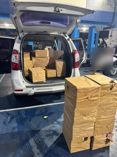 Mobil Penumpang Disergap, Bea Cukai Gagalkan Peredaran Rokok Ilegal