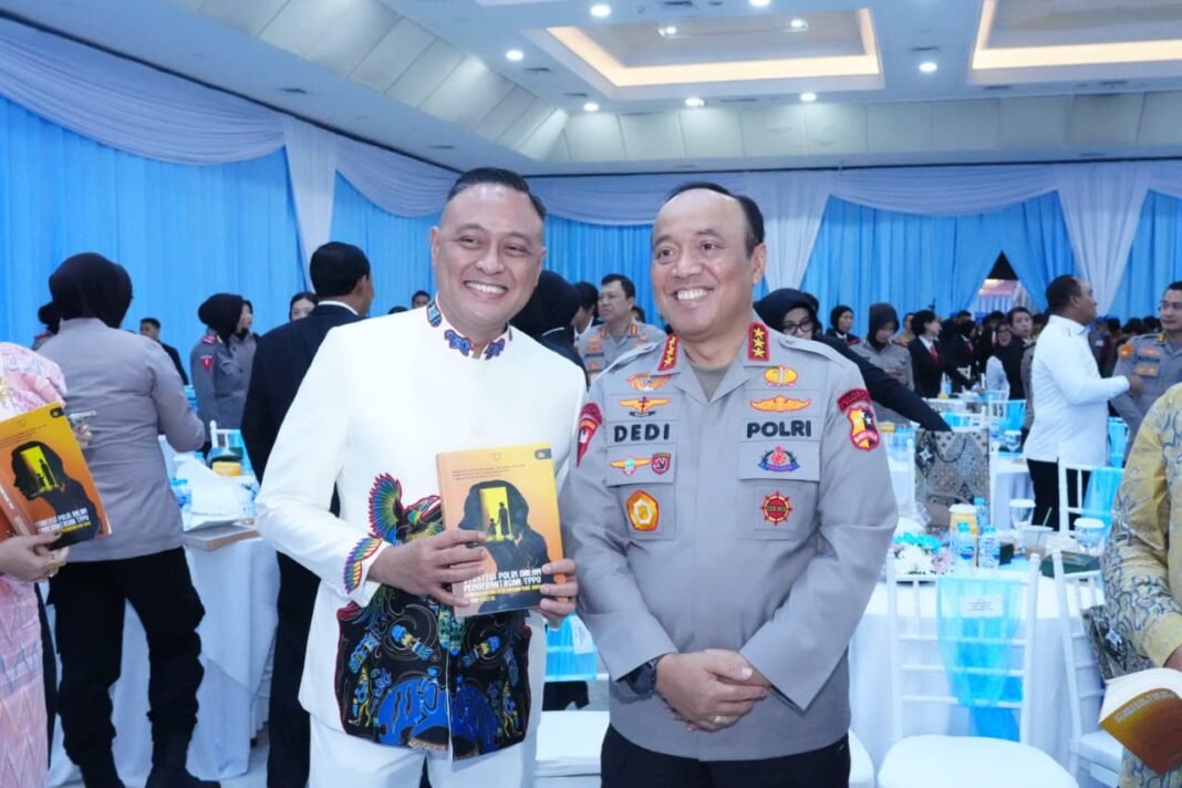 SIARAN PERS POLRI WAKAPOLRI BUKA STRATEGI DAN DINAMIKA PENANGANAN TPPO LEWAT PELUNCURAN & BEDAH BUKU