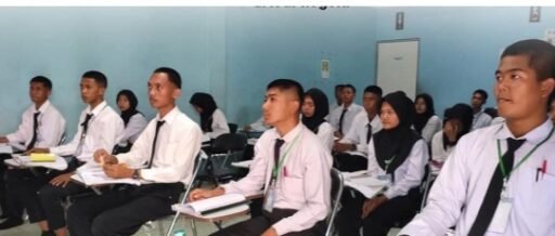 Camat Sukra Perkuat Implementasi Perdes Perlindungan PMI dengan LPK Japanesia