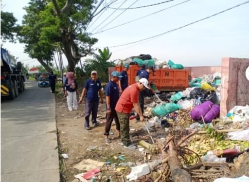 Desa Pegagan Gelar Jumat Bersih, Wujudkan Lingkungan Sehat dan Asri