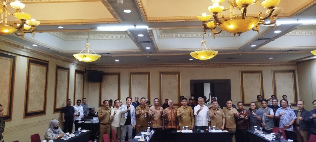 Kemendagri Ajak Pemda, Klub, dan UMKM Optimalkan Pengelolaan Stadion