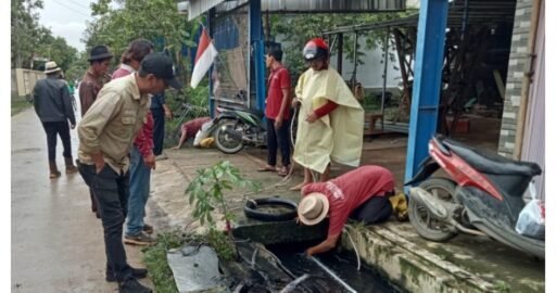 Pemdes Gadingan Gelar Jumat Bersih di Blok Dukuh, Wujudkan Lingkungan Sehat dan Nyaman