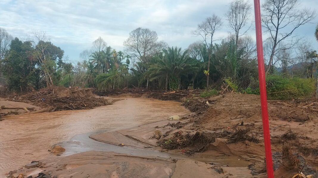 Curah Hujan Tinggi Sebabkan Kerusakan Jembatan Perintis Garuda di Kelurahan Tukka