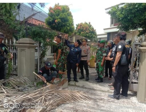 Tiga Pilar Jatibarang Gelar Kerja Bakti Bersihkan Masjid Jelang Ramadhan