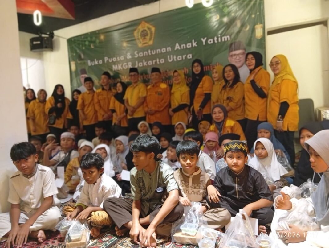 Buka Puasa Bareng, MKGR Jakarta Utara Santuni Anak Yatim