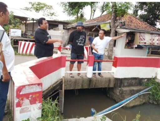 Kuwu Terpilih Jatibarang Baru Tinjau Titik Rawan Banjir, Siapkan Normalisasi dan Pompanisasi