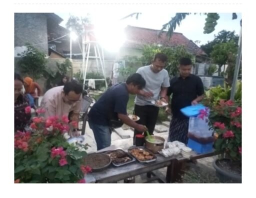 Eratkan Silaturahmi di Bulan Ramadhan, Relawan Revolusi Kedokan Bunder Gelar Buka Puasa Bersama