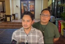 Pria Ini Tak Berkutik Diamankan Polsek Tambora dan warga Saat Siskamling Usai Curi Handphone