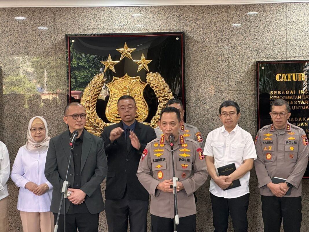 Polri Dukung TVRI Gelar Nobar Piala Dunia hingga Tingkat Polsek Polri Dukung TVRI Gelar Nobar Piala Dunia hingga Tingkat Polsek