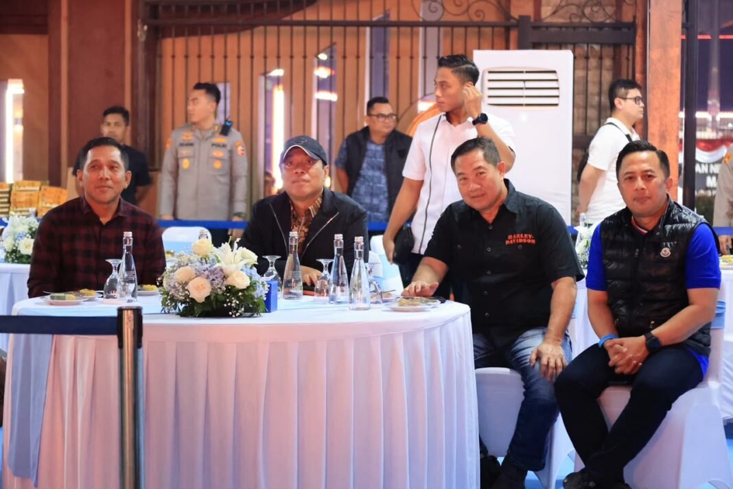Wakapolri Ajak Nobar Gratis Piala Dunia 2026 Serentak di Seluruh Indonesia Wakapolri Ajak Nobar Gratis Piala Dunia 2026 Serentak di Seluruh Indonesia