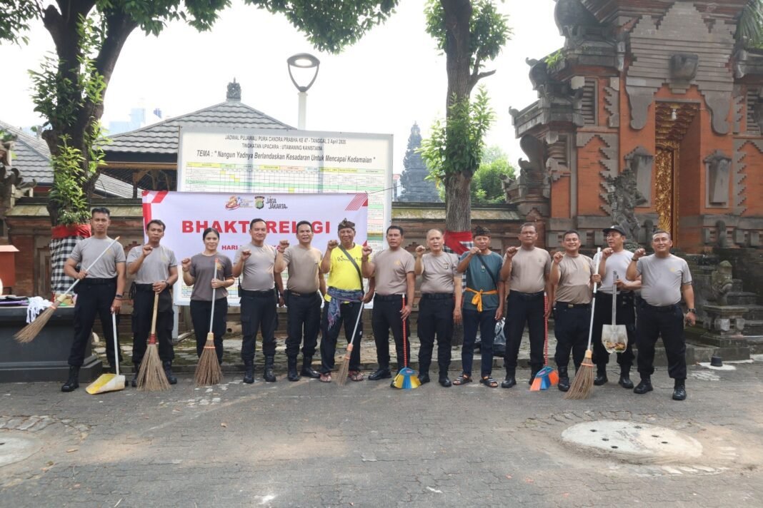 Sambut Bhayangkara ke-80, Polres Jakbar Gelar Bakti Religi di Rumah Ibadah Sambut Bhayangkara ke-80, Polres Jakbar Gelar Bakti Religi di Rumah Ibadah
