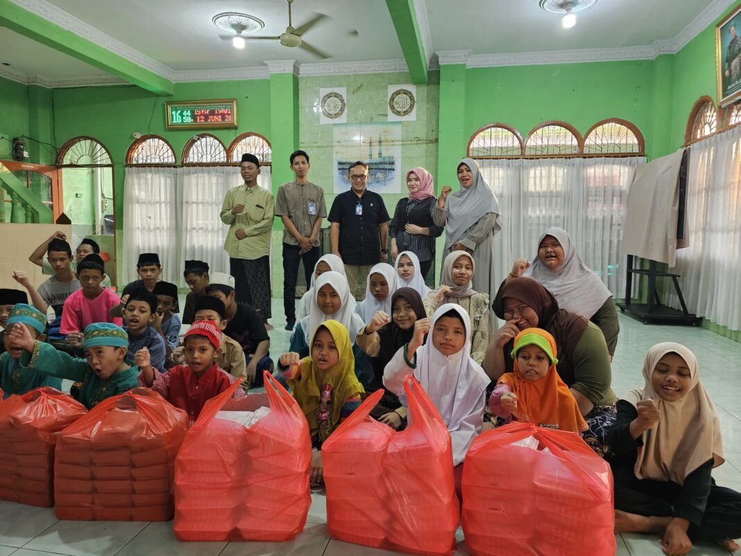 BRI BO Bekasi Tebar Kebaikan Lewat Program Jumat Berkah di Panti Asuhan Al Ikhlas Kayuringin BRI BO Bekasi Tebar Kebaikan Lewat Program Jumat Berkah di Panti Asuhan Al Ikhlas Kayuringin