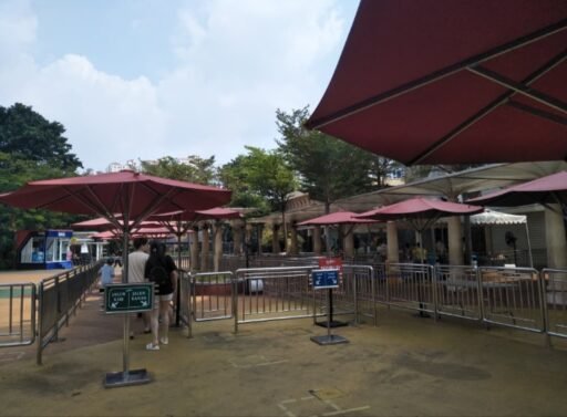 Gelombang Fantasi:Dufan Dibanjiri Wisatawan,ProgramGratisAncolPicu Lonjakan Pengunjung,AntreanWahanaMengular” Gelombang Fantasi:Dufan Dibanjiri Wisatawan,ProgramGratisAncolPicu Lonjakan Pengunjung,AntreanWahanaMengular”