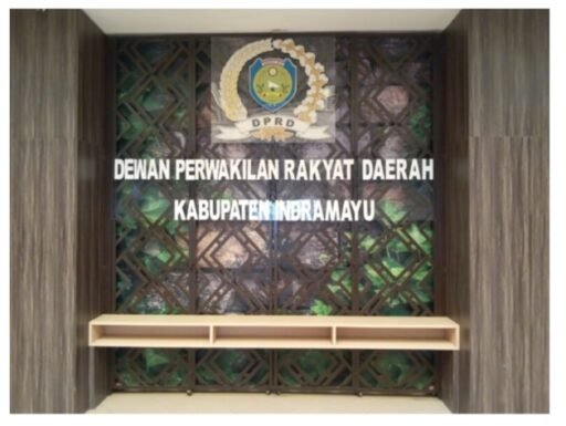 Fraksi PDI Perjuangan Soroti PAD dan Temuan BPK Fraksi PDI Perjuangan Soroti PAD dan Temuan BPK