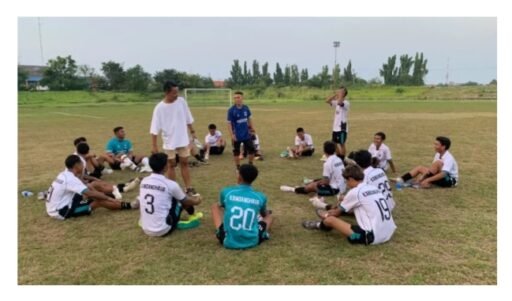 Jatibarang dan Kandanghaur Lolos Final Piala Bupati Jatibarang dan Kandanghaur Lolos Final Piala Bupati