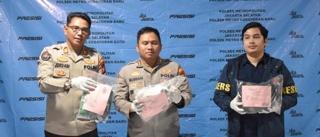 Polisi Tangkap Pria Diduga Curi Sepatu di Sejumlah Kos Jaksel Polisi Tangkap Pria Diduga Curi Sepatu di Sejumlah Kos Jaksel