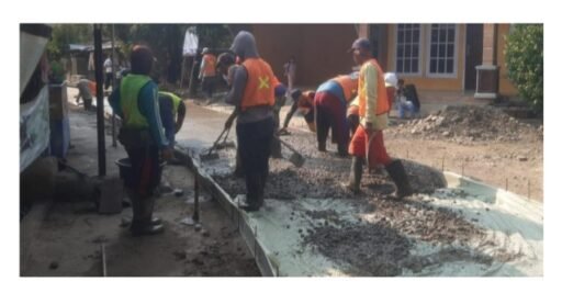 Masyarakat Desa Tulungagung Sambut Positif Pengerjaan Jalan Cor Masyarakat Desa Tulungagung Sambut Positif Pengerjaan Jalan Cor