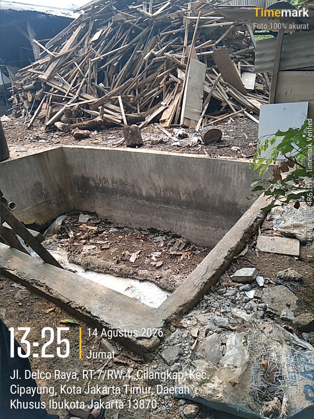 Diduga Buang Limbah ke Kali dan Asap Cerobong Ganggu Warga, Pabrik Tahu di Jakarta Timur Jadi Sorotan Diduga Buang Limbah ke Kali dan Asap Cerobong Ganggu Warga, Pabrik Tahu di Jakarta Timur Jadi Sorotan
