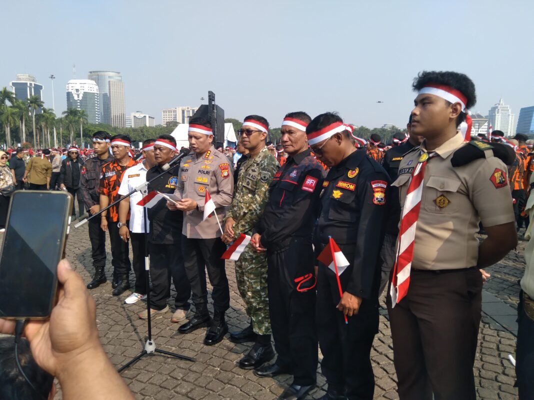 Ribuan Peserta Ikuti Apel Kebangsaan di Monas, Teguhkan Semangat Persatuan Ribuan Peserta Ikuti Apel Kebangsaan di Monas, Teguhkan Semangat Persatuan