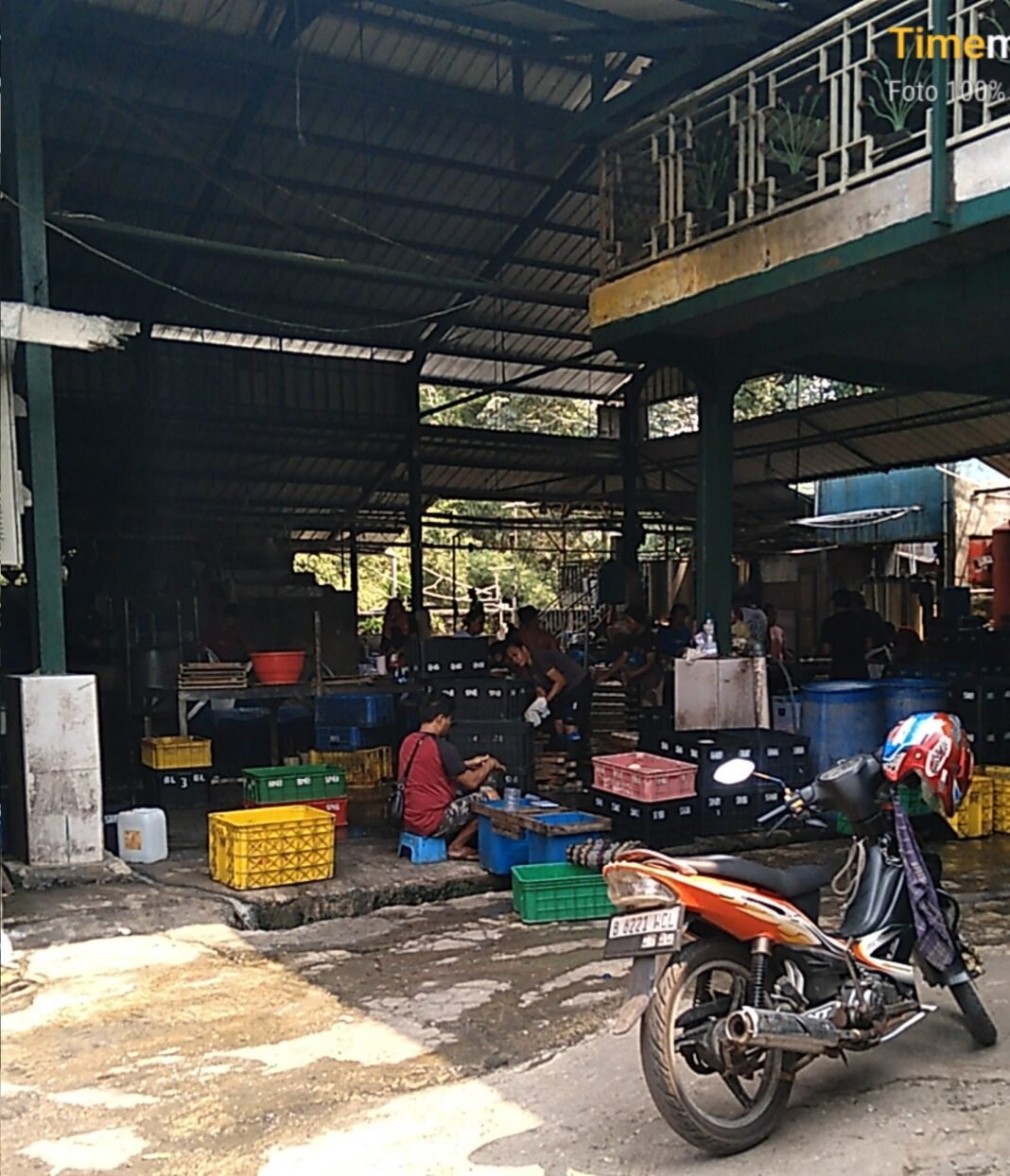Diduga Buang Limbah ke Kali dan Asap Cerobong Ganggu Warga, Pabrik Tahu di Jabon Mekar Bogor Jadi Sorotan Diduga Buang Limbah ke Kali dan Asap Cerobong Ganggu Warga, Pabrik Tahu di Jabon Mekar Bogor Jadi Sorotan