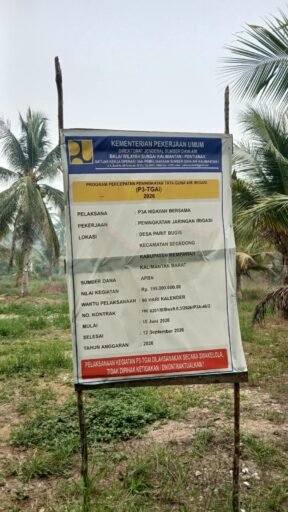 *P3A Parit Bugis Disorot, Pelaksana Beri Klarifikasi dan Penjelasan Pekerjaan* *P3A Parit Bugis Disorot, Pelaksana Beri Klarifikasi dan Penjelasan Pekerjaan*