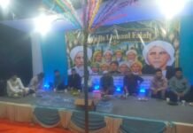 Ketua Ranting Pegangsaan Dua BPPKB Banten HDS Ketua Irah Ganing mensuport Acara Maulid Nabi Muhammad Saw