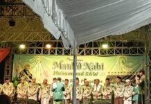 Maulid Nabi dan Pelantikan DKM Al-Muhajirin, Dirangkai Layanan Sosial untuk Masyarakat