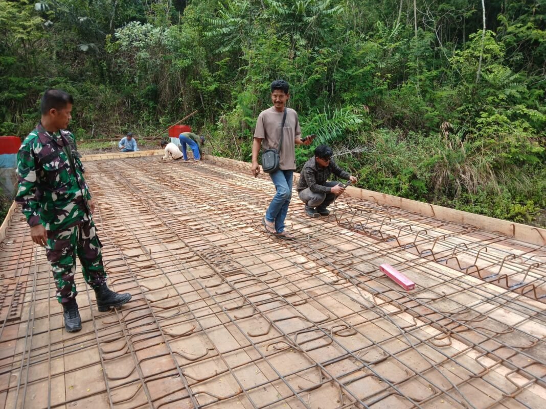 Kodim 0205/TK Bangun Jembatan Beton di Kidupen, Progres Capai 55 Persen Kodim 0205/TK Bangun Jembatan Beton di Kidupen, Progres Capai 55 Persen