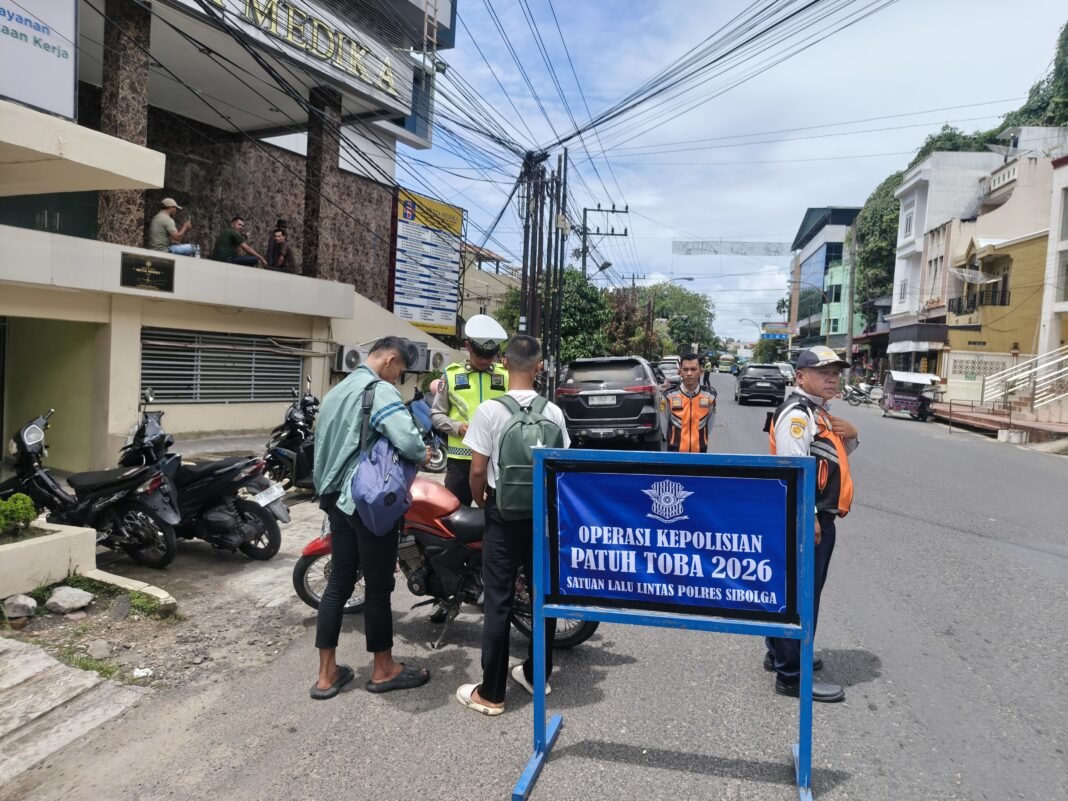 Polres Sibolga Laksanakan Operasi Patuh Toba 2026, Tertibkan Pelanggaran Lalu Lintas Polres Sibolga Laksanakan Operasi Patuh Toba 2026, Tertibkan Pelanggaran Lalu Lintas