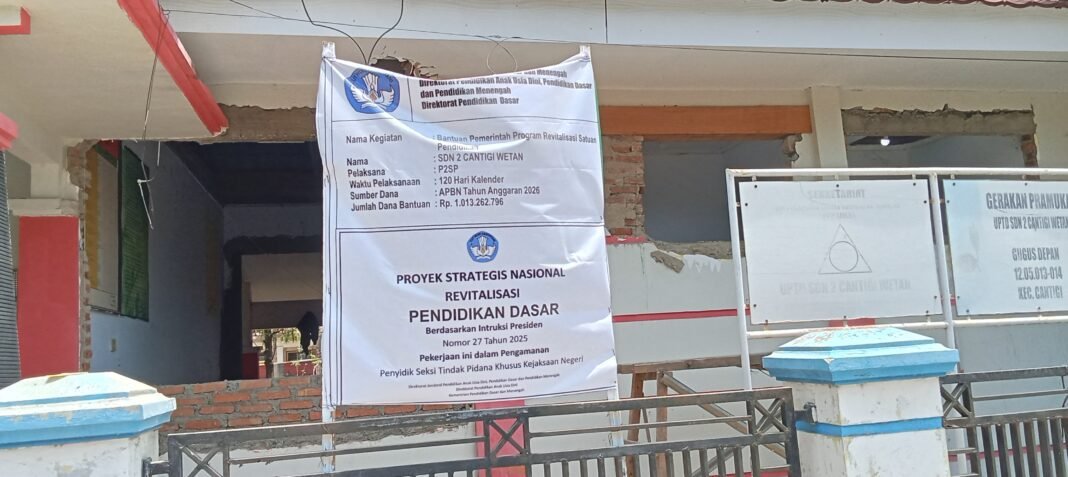 Wajah Baru SDN 2 Cantigi Wetan, Enam Ruang Kelas dan Fasilitas Penunjang Direvitalisasi Wajah Baru SDN 2 Cantigi Wetan, Enam Ruang Kelas dan Fasilitas Penunjang Direvitalisasi
